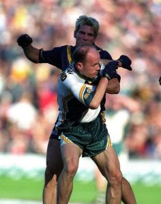 Peter acting the lig