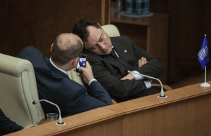best-russia-pictures-politician-photo-sleeping
